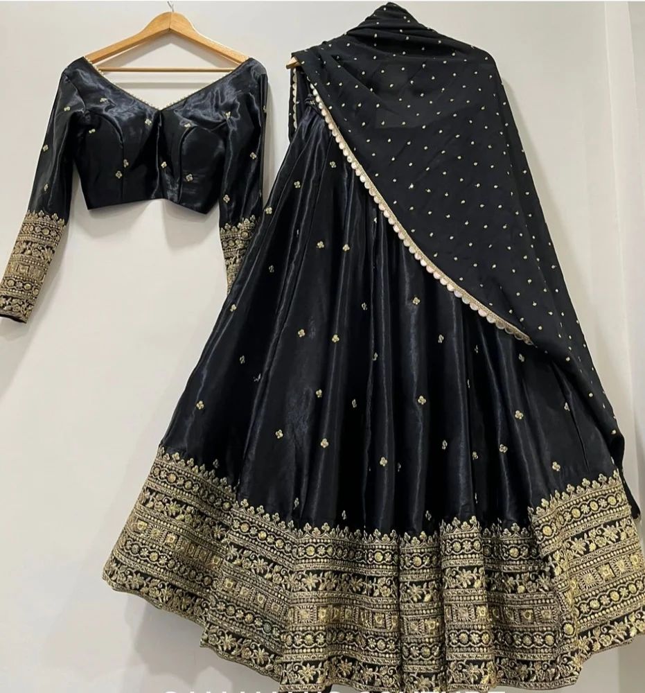 Black Lehenga