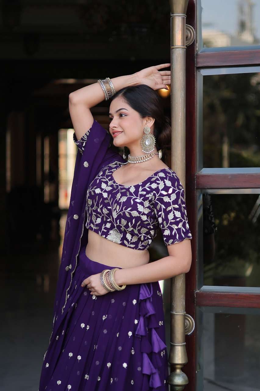 NIHARIKA-LEHENGA